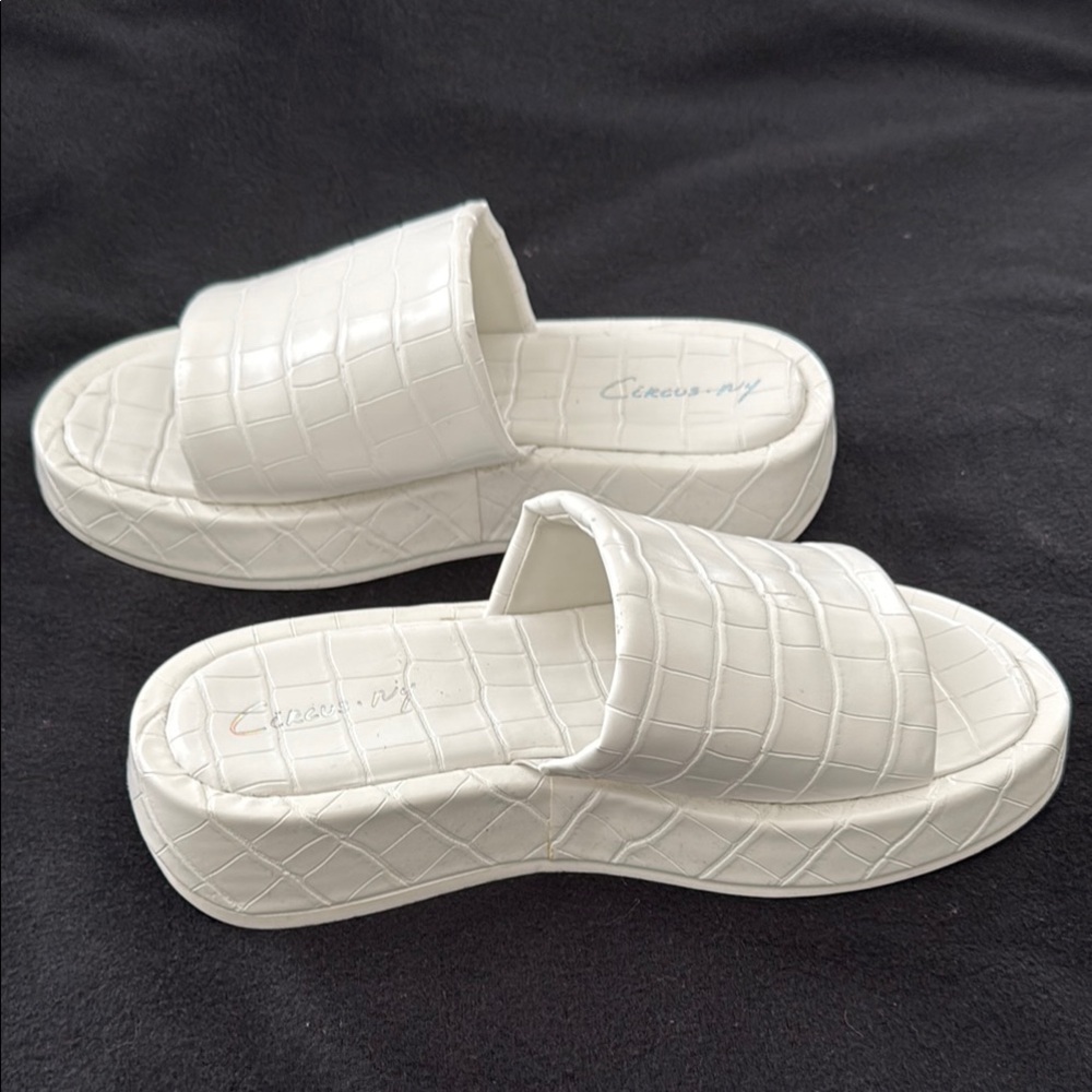 Sam Edelman White Embossed Slide Sandals